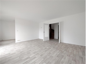t5 à la vente -   60540  BORNEL, surface 103 m2 vente t5 - UBI477088655